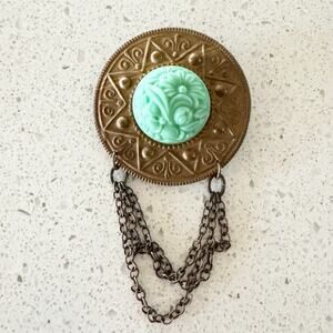 Vintage Green Jade Gold Toned Carved Dangle Brooch Pin